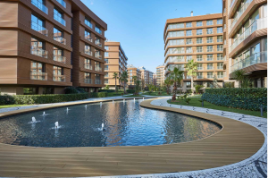 LUXURY PROJECT WITH BEAUTIFUL GREEN AREA IN USKUDAR/ISTANBUL
