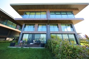 A COMFORTABLE AND PEACEFUL LIFE IN SARIYER/ISTANBUL