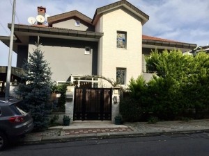 فيلا فخمة في أجاركنت - بيكوز-