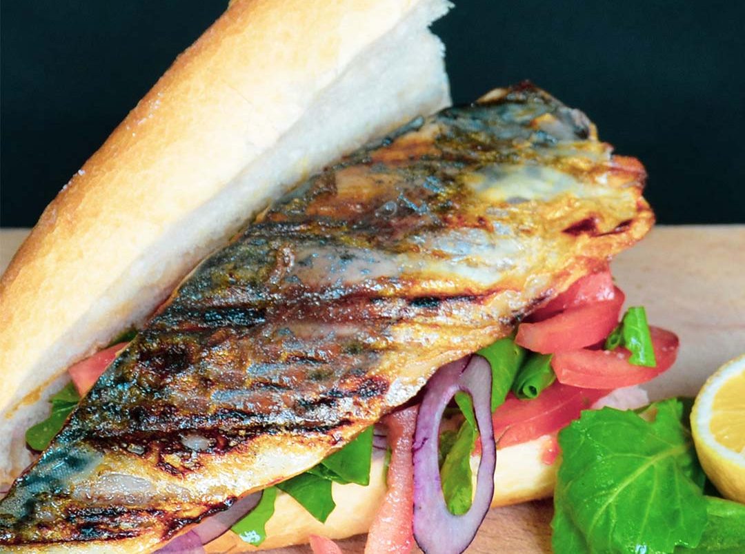 FISH SANDWICH (BALIK EKMEK)
