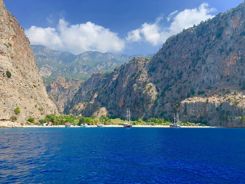 BUTTERFLY VALLEY (KELEBEKLER VADİSİ)