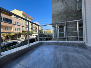 BEYLIKDUZU/İSTANBUL YAKUPLU'DA 1+1 DAİRE