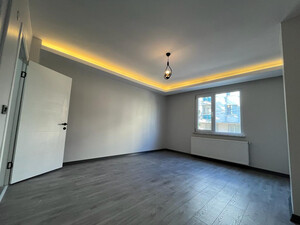 BEYLIKDUZU/İSTANBUL YAKUPLU'DA 1+1 DAİRE