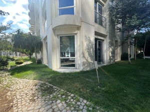 SECOND HAND HOME-OFFICE APARTMENT AT THE CENTER IN SISLI/ISTANBUL